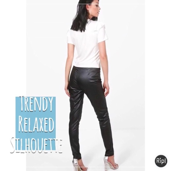 S🚫LD BOOHOO Leather Look Coated Skinny Trouser - Picture 2 of 7
